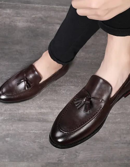 Load image into Gallery viewer, Men&#39;s Casual Breathable Leather Loafers
