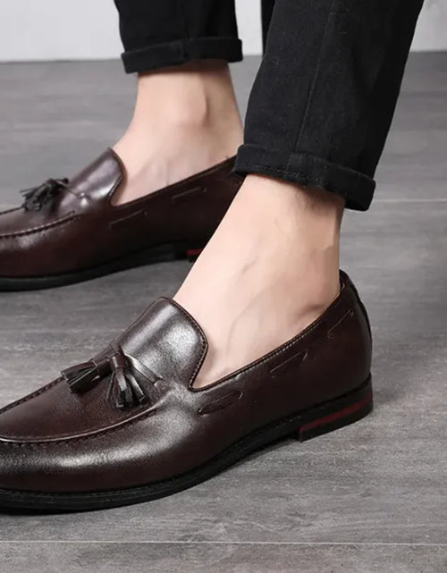 Load image into Gallery viewer, Men&#39;s Casual Breathable Leather Loafers
